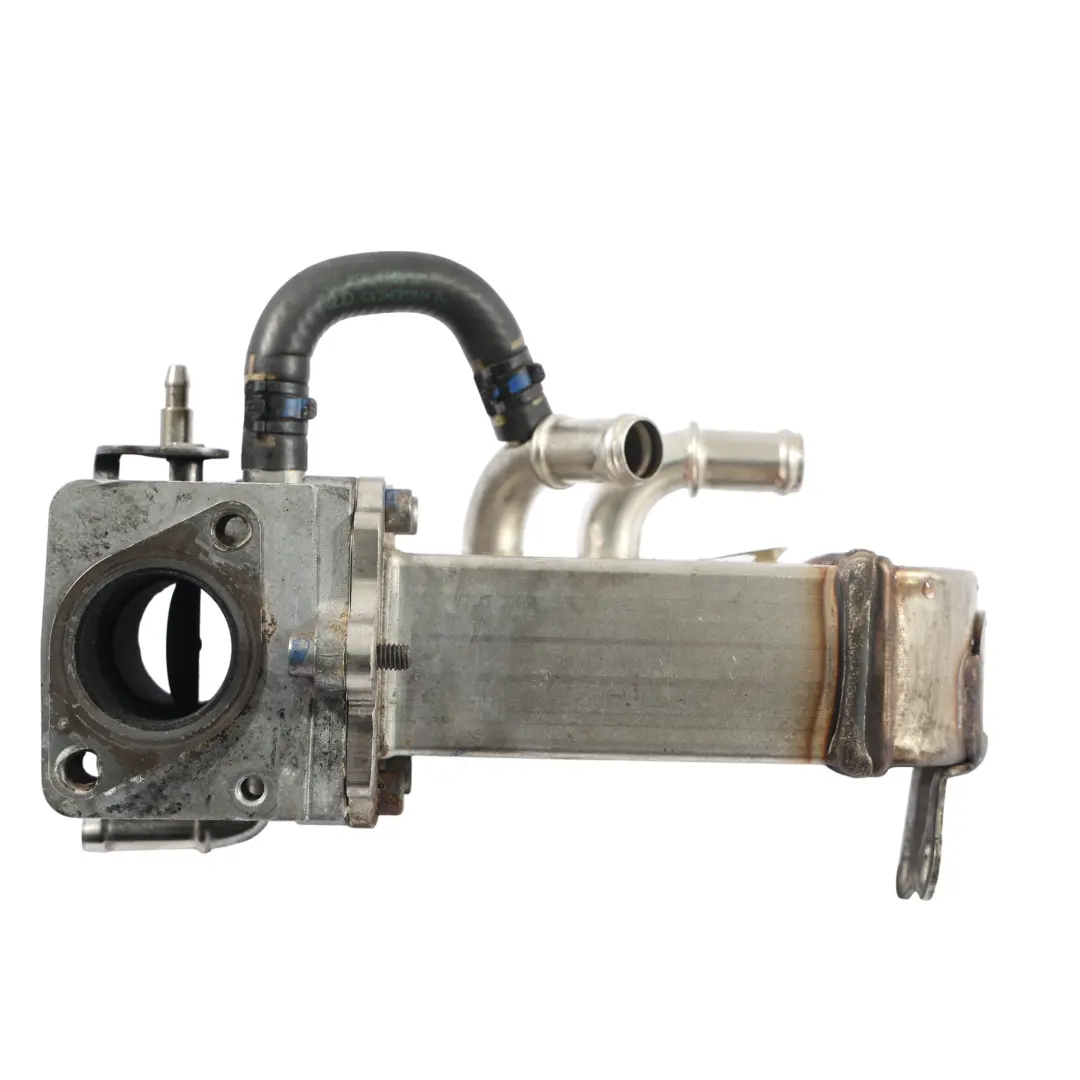 Tubo Flessibile Unità Raffreddamento Valvola EGR per Audi Q7 4L 2.7 TDI con numero di parte 059131511 Audi Q7 4L 2.7 TDI Tubo Flessibile Unità Raffreddamento Valvola EGR - SKU 059131511-1 - Numero di parte 059131511