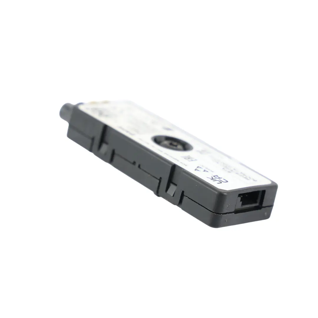 G87 F74 Gran Coupé Antenna Amplifier Booster to BMW G42 with Part number 5A319C6 BMW G42 G87 F74 Gran Coupé Antenna Amplifier Booster - SKU 5A319C6 - Part number 5A319C6