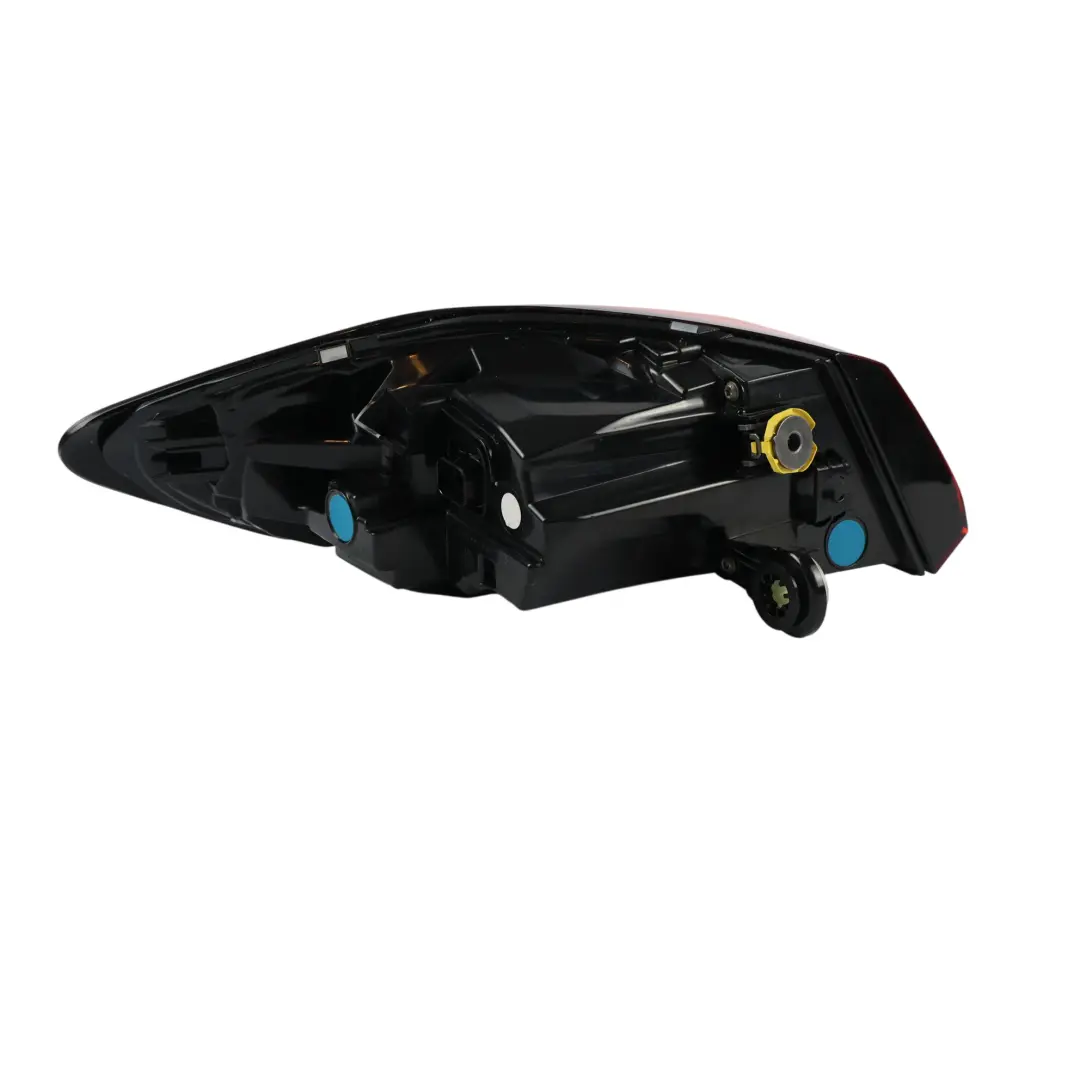 F74 Gran Coupé Rear Side Panel Outer Lamp Light Right O/S to BMW with Part number 5A36198 BMW F74 Gran Coupé Rear Side Panel Outer Lamp Light Right O/S - SKU 5A36198 - Part number 5A36198