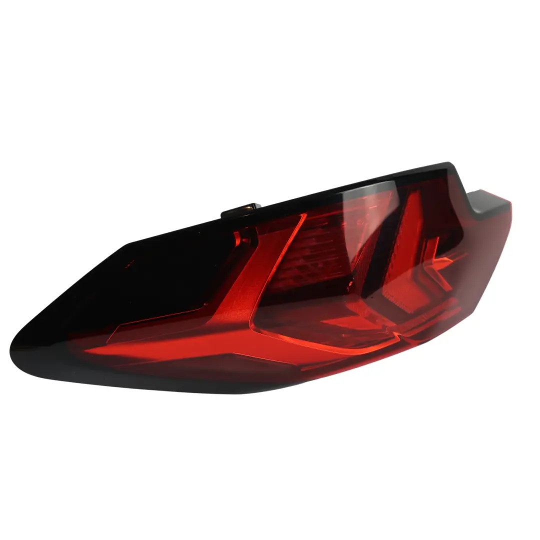 F74 Gran Coupé Panel Lateral Trasero Luz Exterior Derecha para BMW con número de pieza 5A36198 BMW F74 Gran Coupé Panel Lateral Trasero Luz Exterior Derecha - SKU 5A36198 - Número de pieza 5A36198