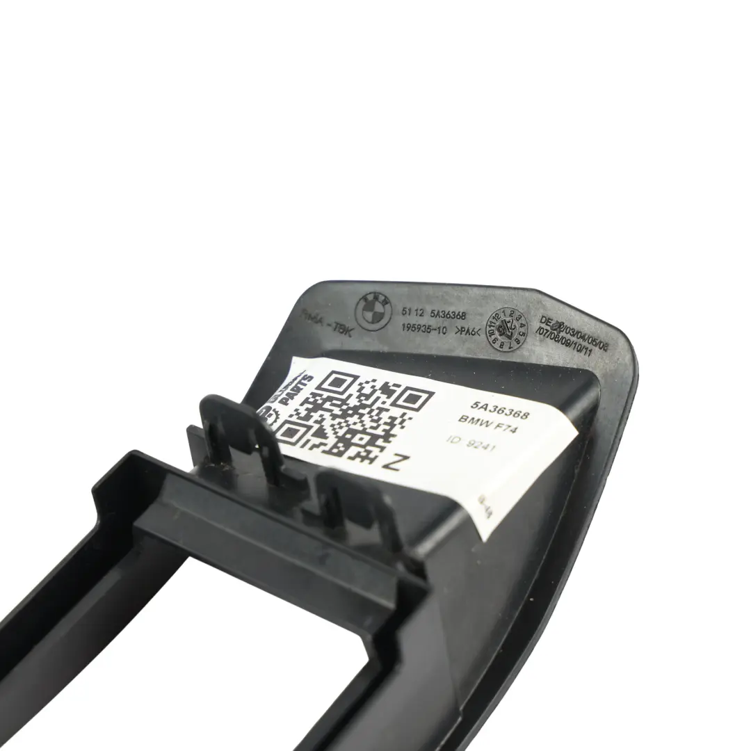 F74 F78 Parachoques Trasero Embudo De Montaje Soporte Derecho para BMW con número de pieza 5A36368 BMW F74 F78 Parachoques Trasero Embudo De Montaje Soporte Derecho - SKU 5A36368 - Número de pieza 5A36368