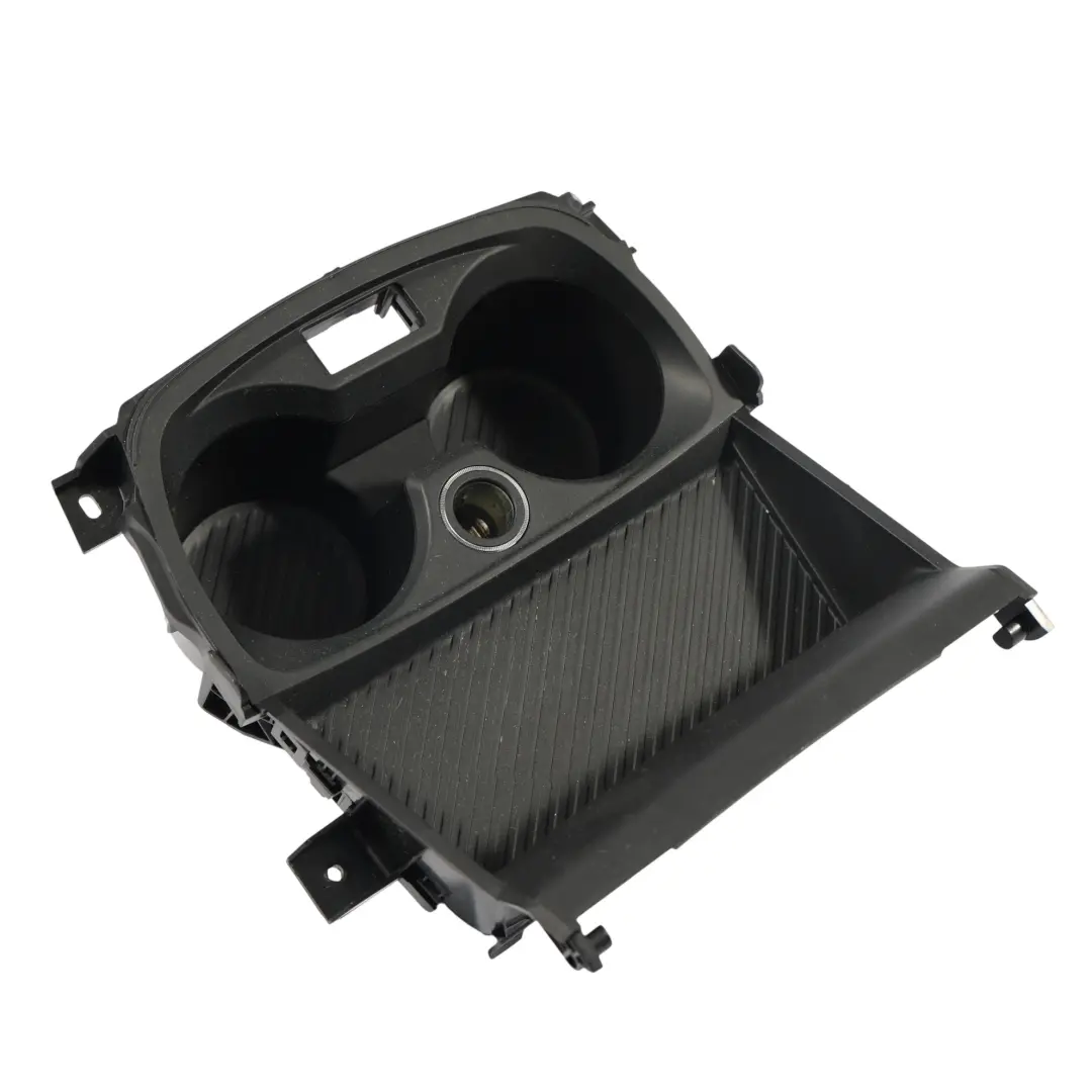F74 Vassoio Portabicchieri Per Console Centrale per BMW F70 con numero di parte 5A86B07 BMW F70 F74 Vassoio Portabicchieri Per Console Centrale - SKU 5A36549 - Numero di parte 5A86B07