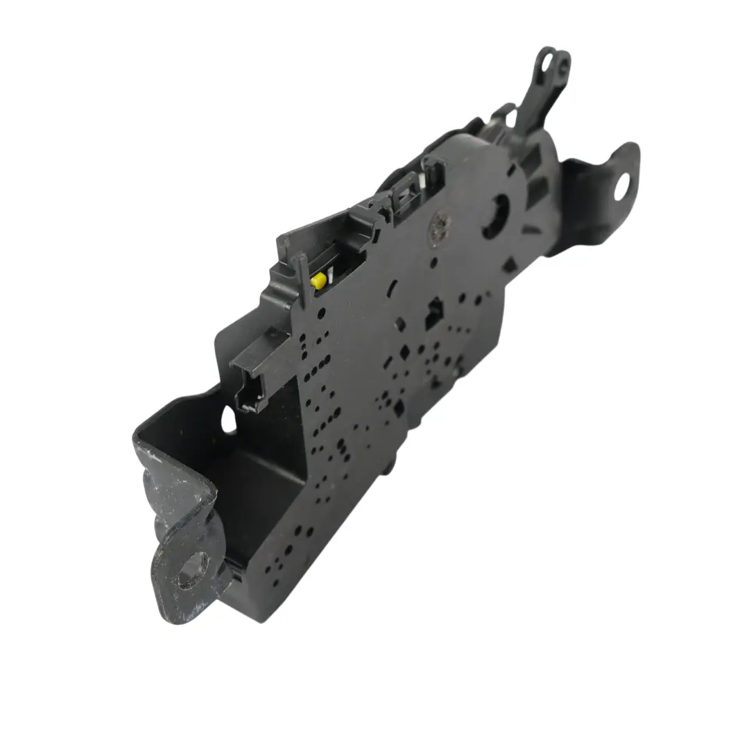 F74 G22 G82 M4 Boot Trunk Tailgate Lock Catch Latch to BMW with Part number 5A37959 BMW F74 G22 G82 M4 Boot Trunk Tailgate Lock Catch Latch - SKU 5A37959 - Part number 5A37959