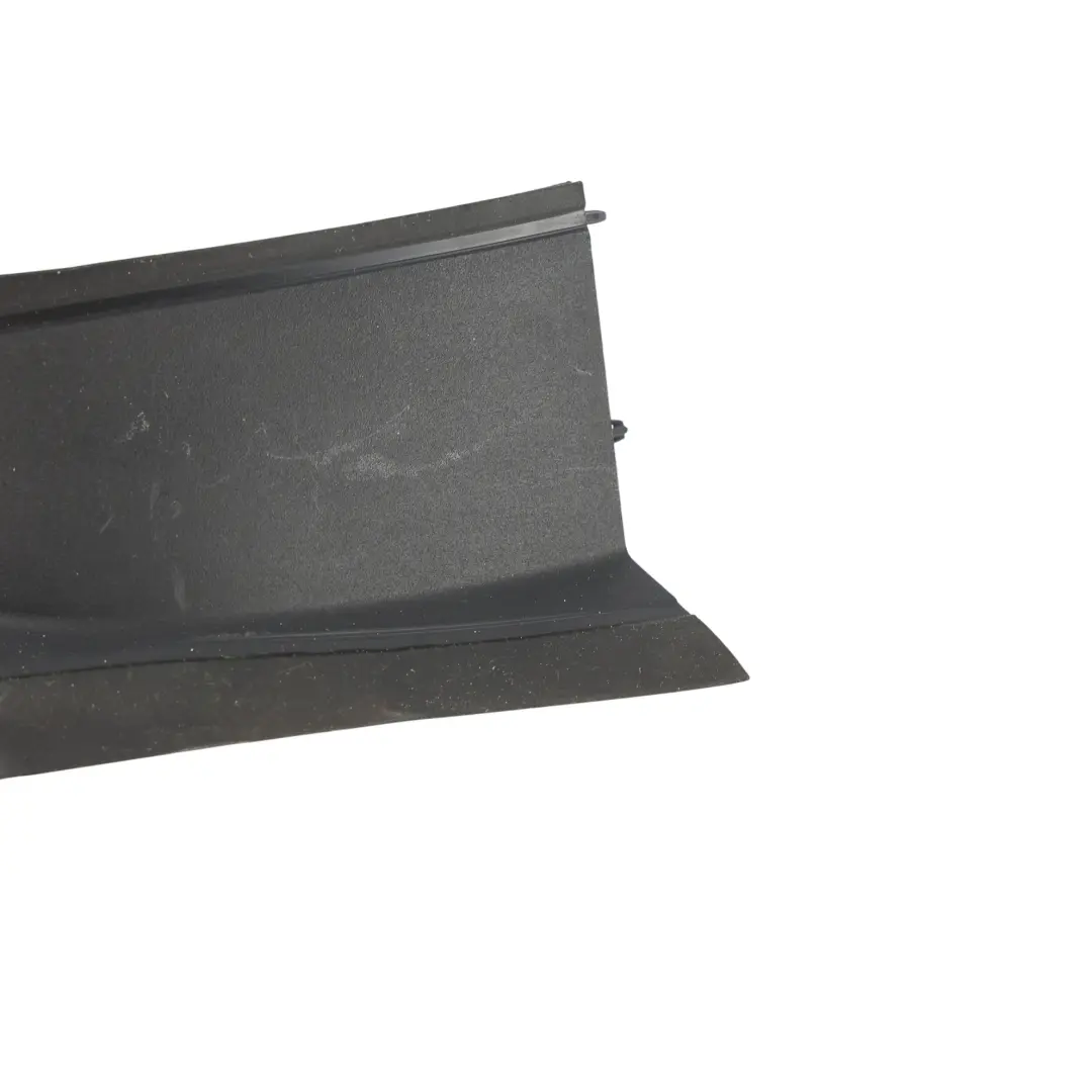 F74 F78 Gran Coupé Joint Gouttière Coffre Gauche pour BMW à propos du numéro de pièce 5A3BAC1 BMW F74 F78 Gran Coupé Joint Gouttière Coffre Gauche - SKU 5A3BAC1 - Numéro de pièce 5A3BAC1