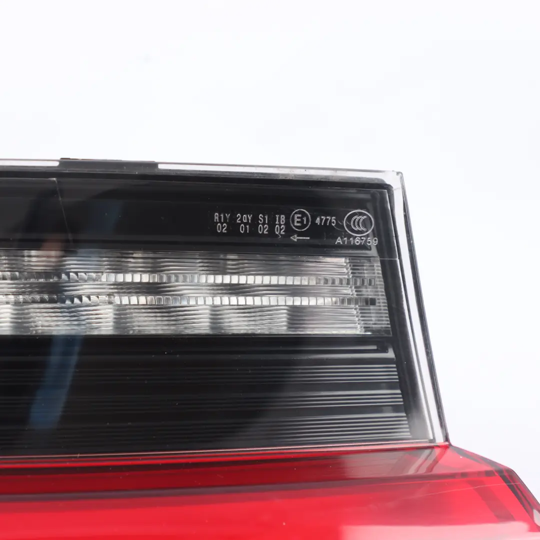 Luz Trasera Izquierda Derecha SET 5A3BC65 5A3BC66 para BMW G20 LCI con número de pieza 5A3BC97 BMW G20 LCI Luz Trasera Izquierda Derecha SET 5A3BC65 5A3BC66 - SKU 5A3BC97 - Número de pieza 5A3BC97