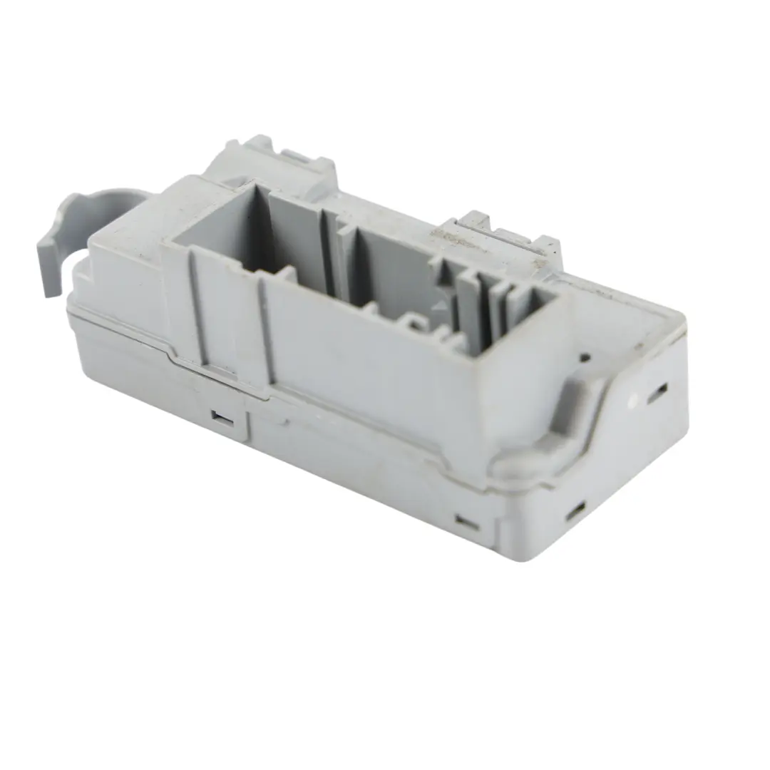 F74 Gran Coupé Stromverteilerkasten LIN Modul für BMW mit Teilenummer 5A47298 BMW F74 Gran Coupé Stromverteilerkasten LIN Modul - SKU 5A47298 - Teilenummer 5A47298