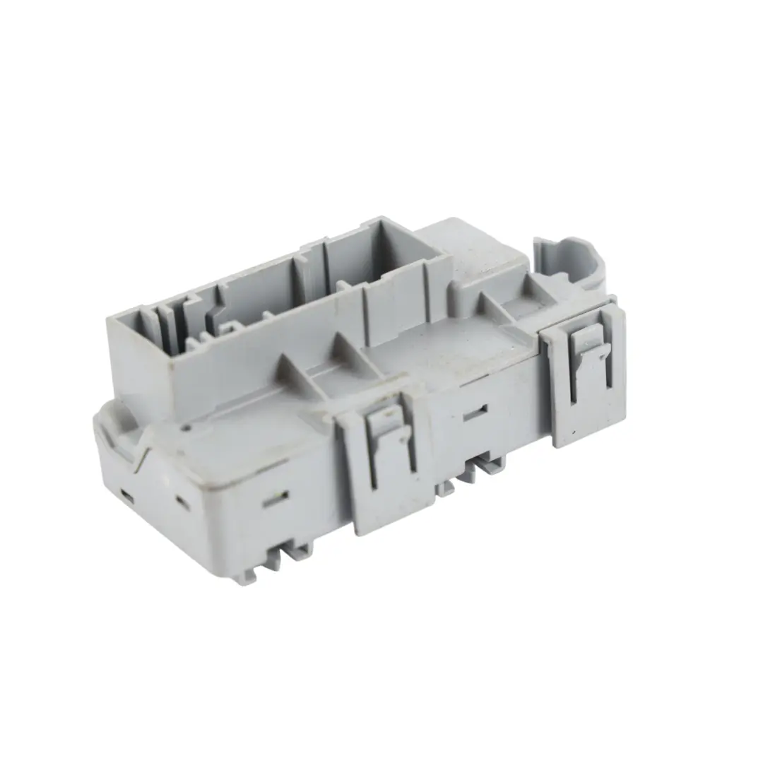 F74 Gran Coupé Caja De Distribución De Energía Módulo LIN para BMW con número de pieza 5A47298 BMW F74 Gran Coupé Caja De Distribución De Energía Módulo LIN - SKU 5A47298 - Número de pieza 5A47298