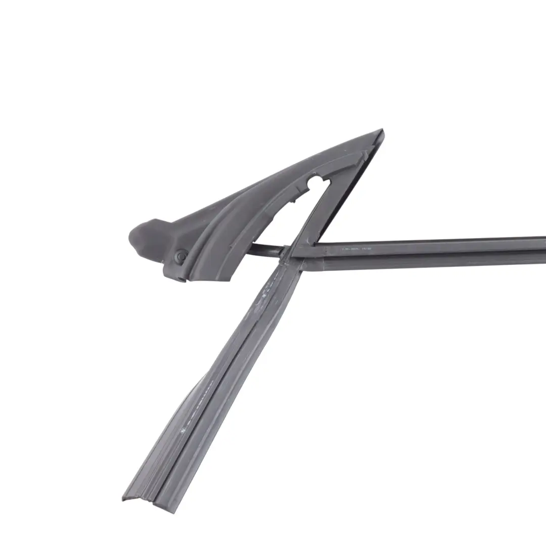 F74 Gran Coupe Inner Door Seal Gasket Rubber Front Right O/S to BMW with Part number 5A5CC22 BMW F74 Gran Coupe Inner Door Seal Gasket Rubber Front Right O/S - SKU 5A5CC22 - Part number 5A5CC22