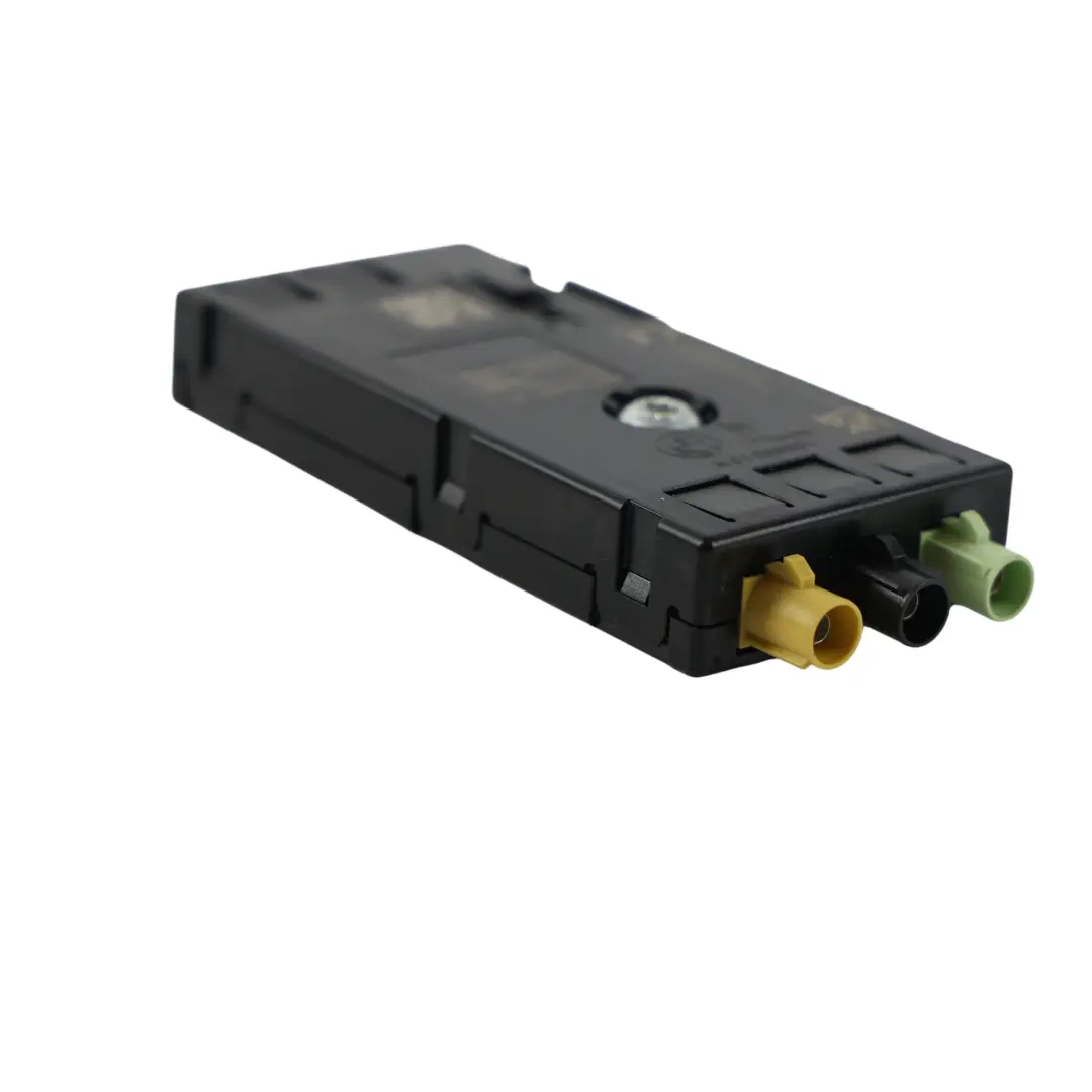 Amplificatore Antenna Diversità Filtro Unità Audio per BMW G20 con numero di parte 5A67756 BMW G20 Amplificatore Antenna Diversità Filtro Unità Audio - SKU 5A67756 - Numero di parte 5A67756