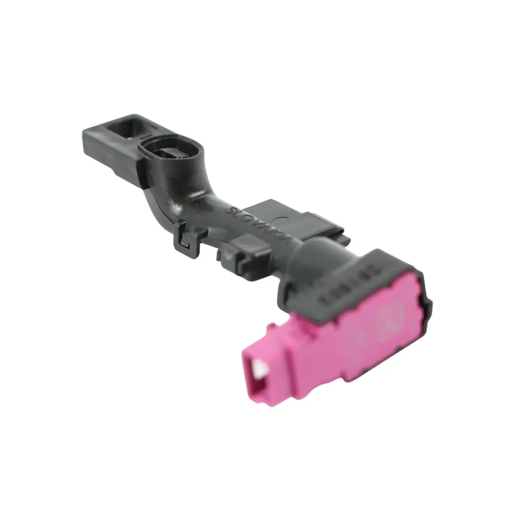 F74 F78 Gran Coupé Oświetlenie Centralne Ambient do BMW F70 o numerze 5A71266 BMW F70 F74 F78 Gran Coupé Oświetlenie Centralne Ambient - SKU 5A71266 - Numer Części 5A71266