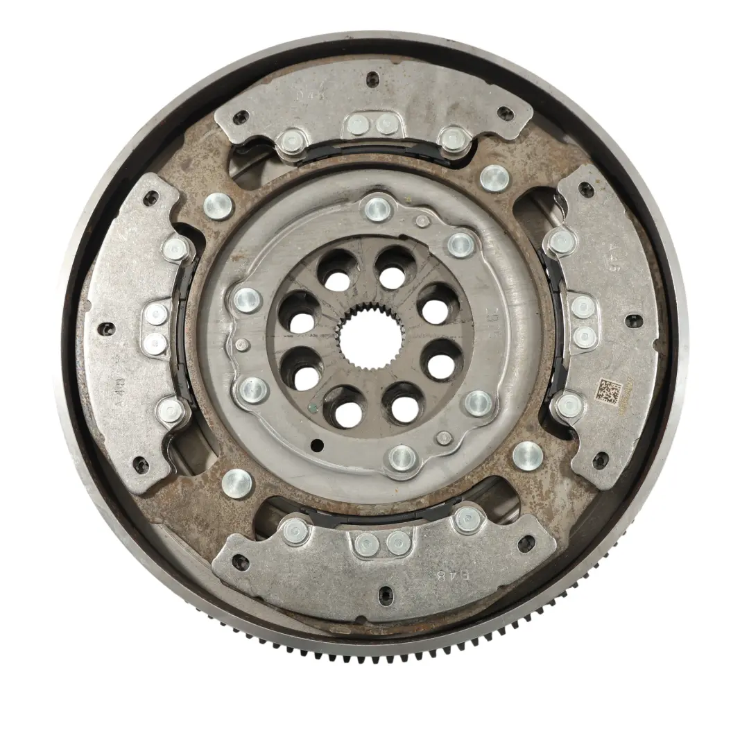 F74 Gran Coupé M235Ix Essence Automatique Volant Bimasse Double pour BMW à propos du numéro de pièce 5A87395 BMW F74 Gran Coupé M235Ix Essence Automatique Volant Bimasse Double - SKU 5A87395 - Numéro de pièce 5A87395