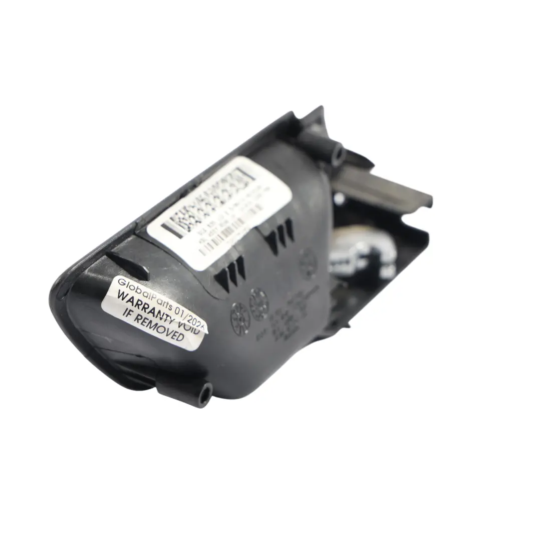 Klamka Wewnętrzna Titan Black Tylna Lewa do Volkswagen Jetta A6 o numerze 5C6839113B Volkswagen Jetta A6 Klamka Wewnętrzna Titan Black Tylna Lewa - SKU 5C6839113B - Numer Części 5C6839113B