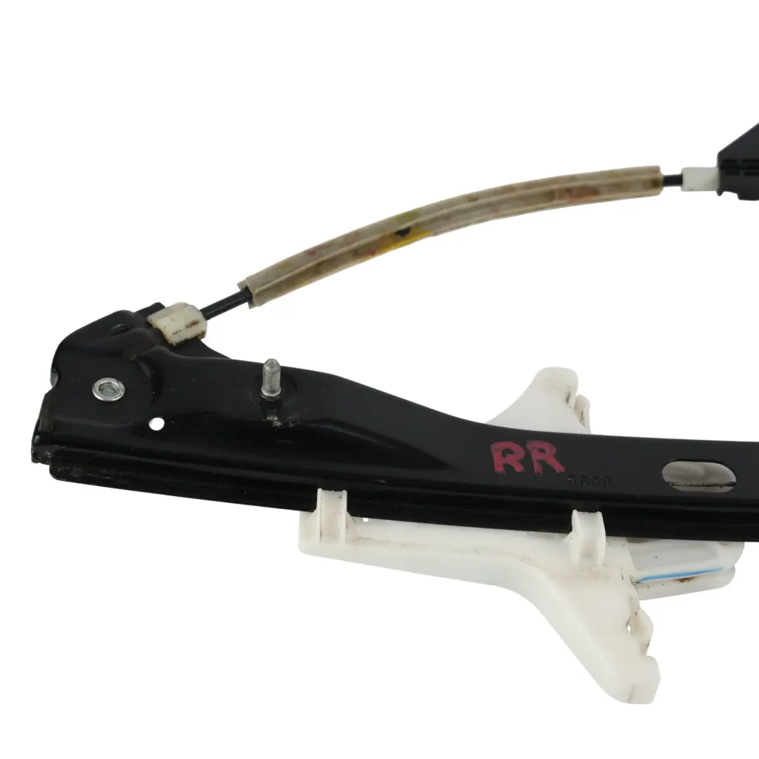 Alzacristalli Porta Posteriore Destra Regolatore per VW Jetta VI con numero di parte 5C6839462D VW Jetta VI Alzacristalli Porta Posteriore Destra Regolatore - SKU 5C6839462D - Numero di parte 5C6839462D