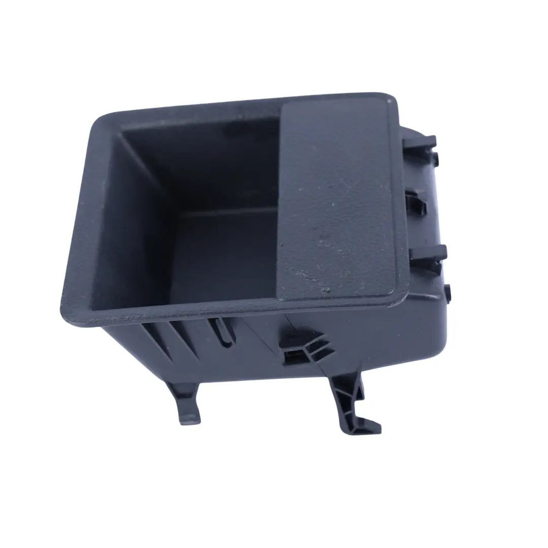 Volkswagen Jetta A6 Vano Portaoggetti Della Console Posteriore - SKU 5C6863383OT - Numero di parte 5C6863383OT