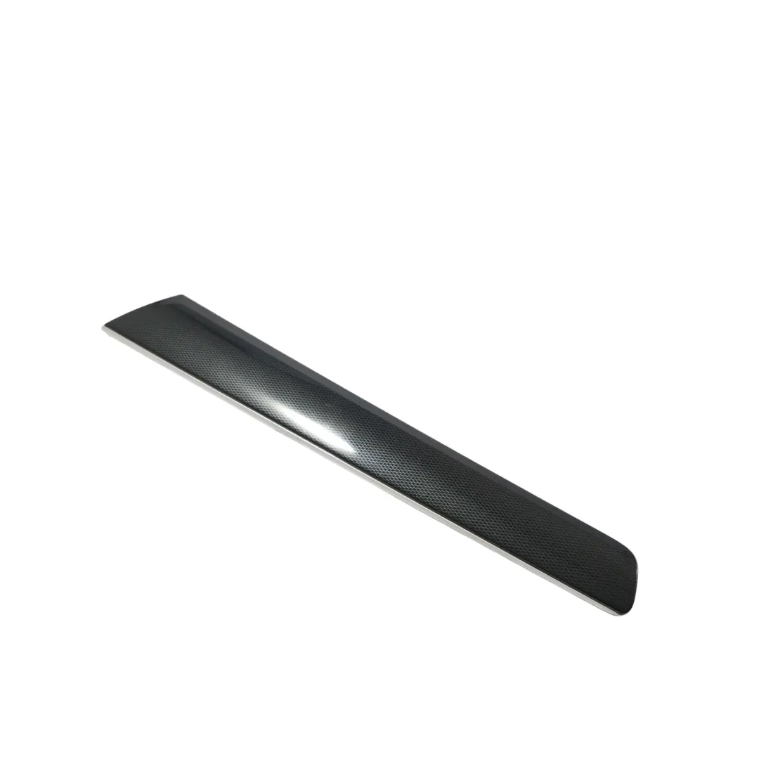 Osłona Panel Drzwi Lewy Przód do VW Volkswagen Jetta A6 o numerze 5C6867439C VW Volkswagen Jetta A6 Osłona Panel Drzwi Lewy Przód - SKU 5C6867439C - Numer Części 5C6867439C