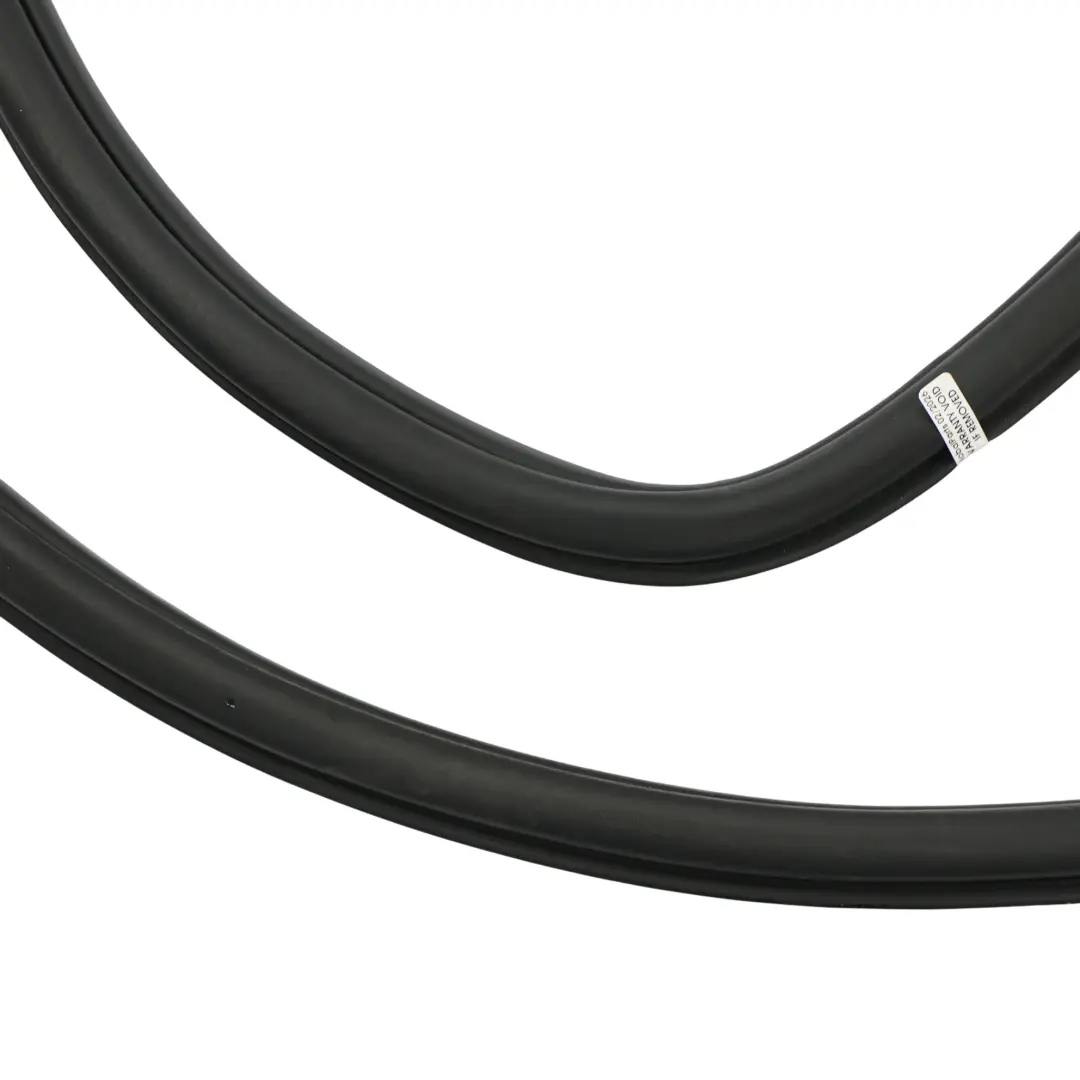 Guarnizione Porta Gomma Anteriore Sinistra per Volkswagen Jetta A6 con numero di parte 5C6867911G Volkswagen Jetta A6 Guarnizione Porta Gomma Anteriore Sinistra - SKU 5C6867911G - Numero di parte 5C6867911G