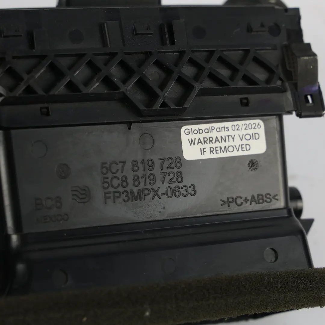 Mk6 Garniture Centrale Buse Aération Bord Noir pour VW Volkswagen Jetta A6 à propos du numéro de pièce 5C7819728 VW Volkswagen Jetta A6 Mk6 Garniture Centrale Buse Aération Bord Noir - SKU 5C7819728 - Numéro de pièce 5C7819728