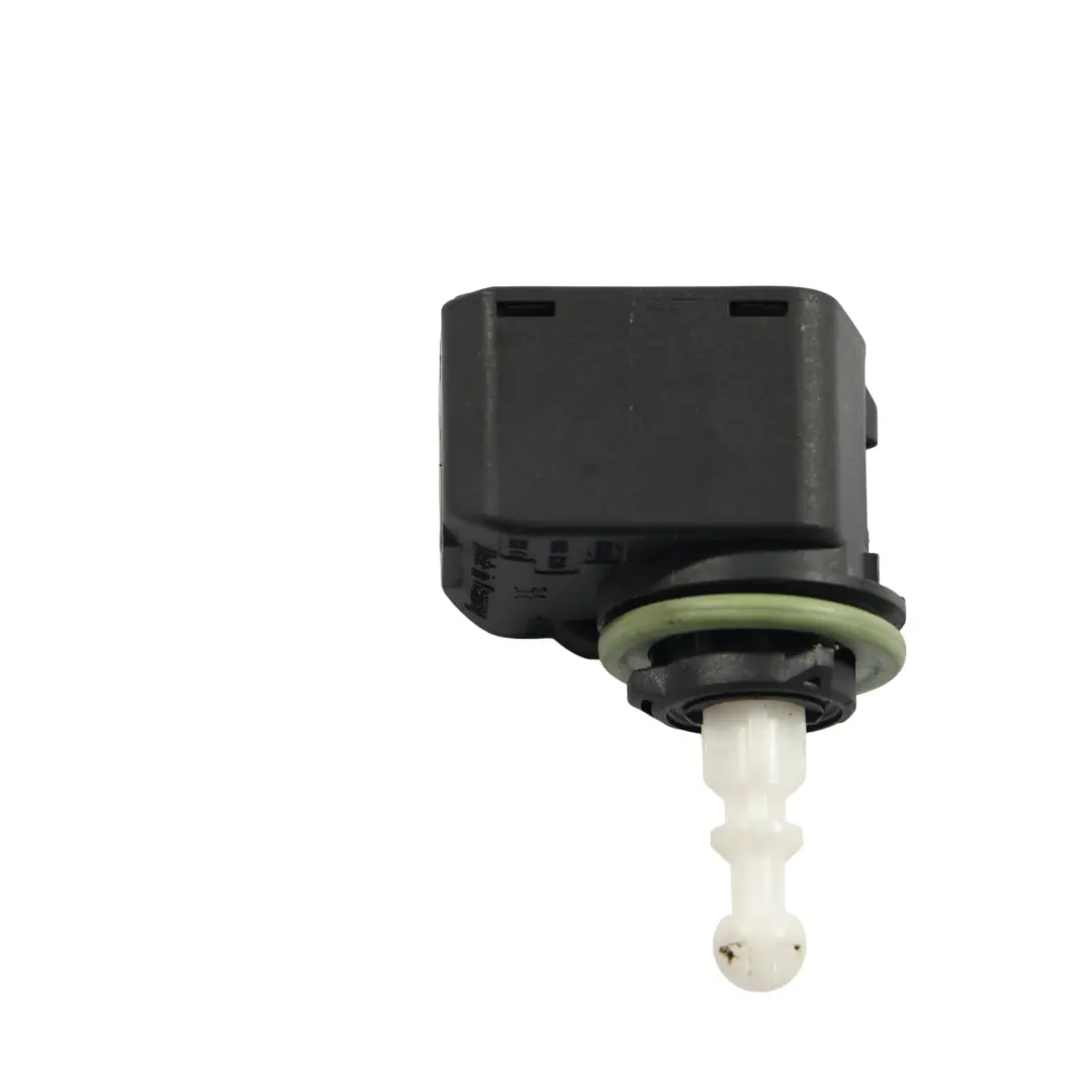 Motore Regolazione Livello Fari per Volkswagen Jetta A6 con numero di parte 5C7941295 Volkswagen Jetta A6 Motore Regolazione Livello Fari - SKU 5C7941295 - Numero di parte 5C7941295