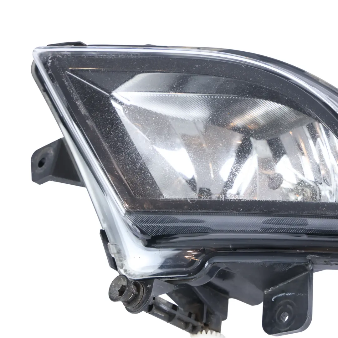 Mk4 A6 Paraurti Anteriore Fendinebbia Sinistro per VW Volkswagen Jetta con numero di parte 5C7941699P VW Volkswagen Jetta Mk4 A6 Paraurti Anteriore Fendinebbia Sinistro - SKU 5C7941699P - Numero di parte 5C7941699P