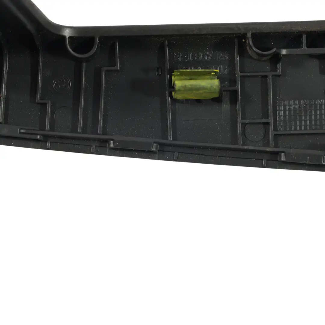 Skoda Octavia 5E Osłona Uchwyt Rączki Drzwi Przód Tył Prawa - SKU 5E0867198 - Numer Części 5E0867198