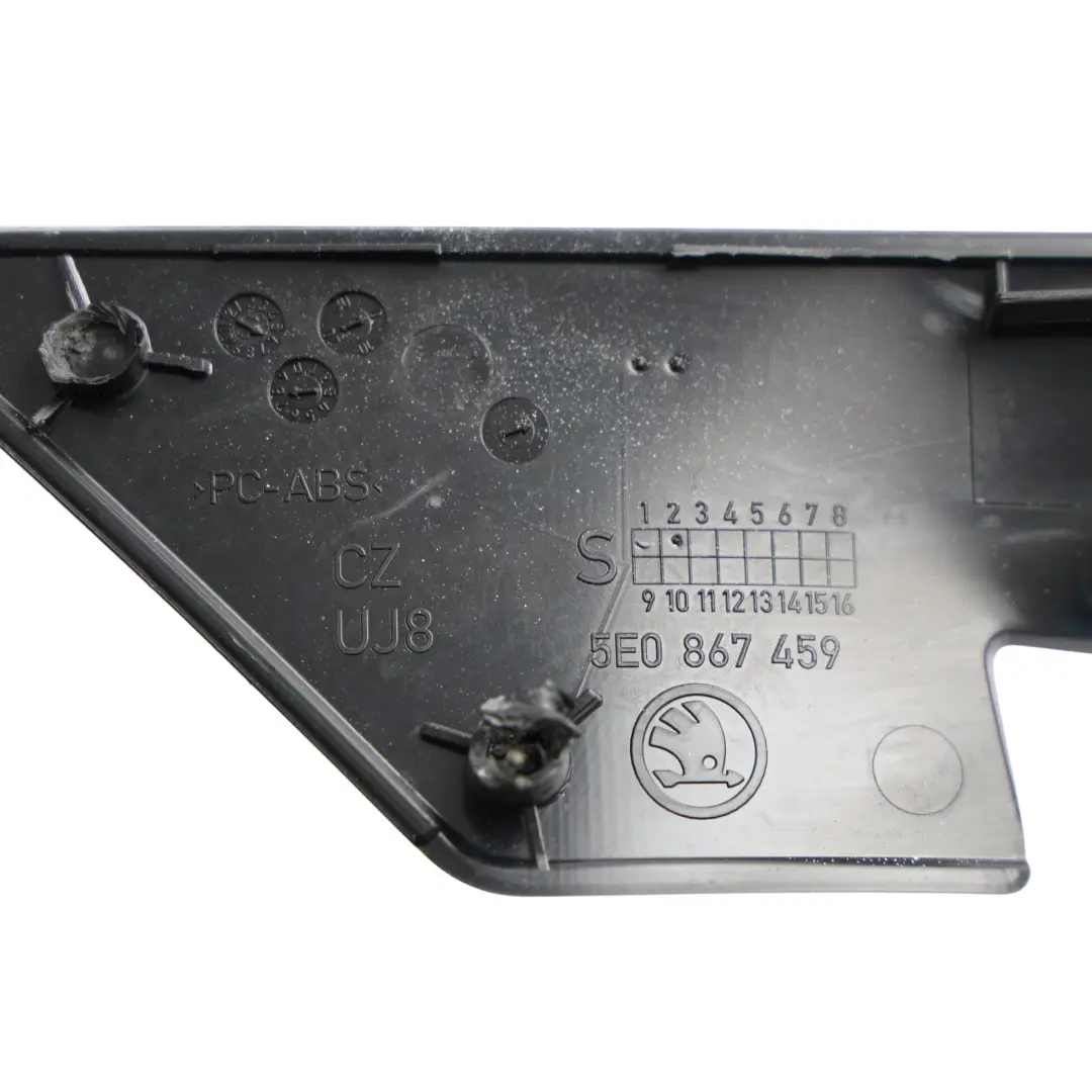 Mk3 Front Door Strip Trim Cover Panel Left N/S Aluminium to Skoda Octavia with Part number 5E0867459 Skoda Octavia Mk3 Front Door Strip Trim Cover Panel Left N/S Aluminium - SKU 5E0867459 - Part number 5E0867459