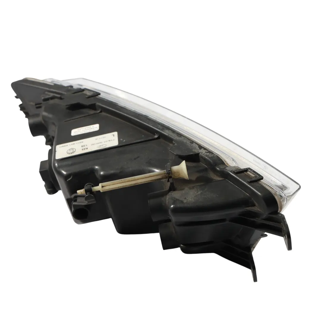 Mk3 Lampada Fendinebbia Alogena Anteriore Lato Sinistro per Skoda Octavia con numero di parte 5E0941699D Skoda Octavia Mk3 Lampada Fendinebbia Alogena Anteriore Lato Sinistro - SKU 5E0941699D - Numero di parte 5E0941699D