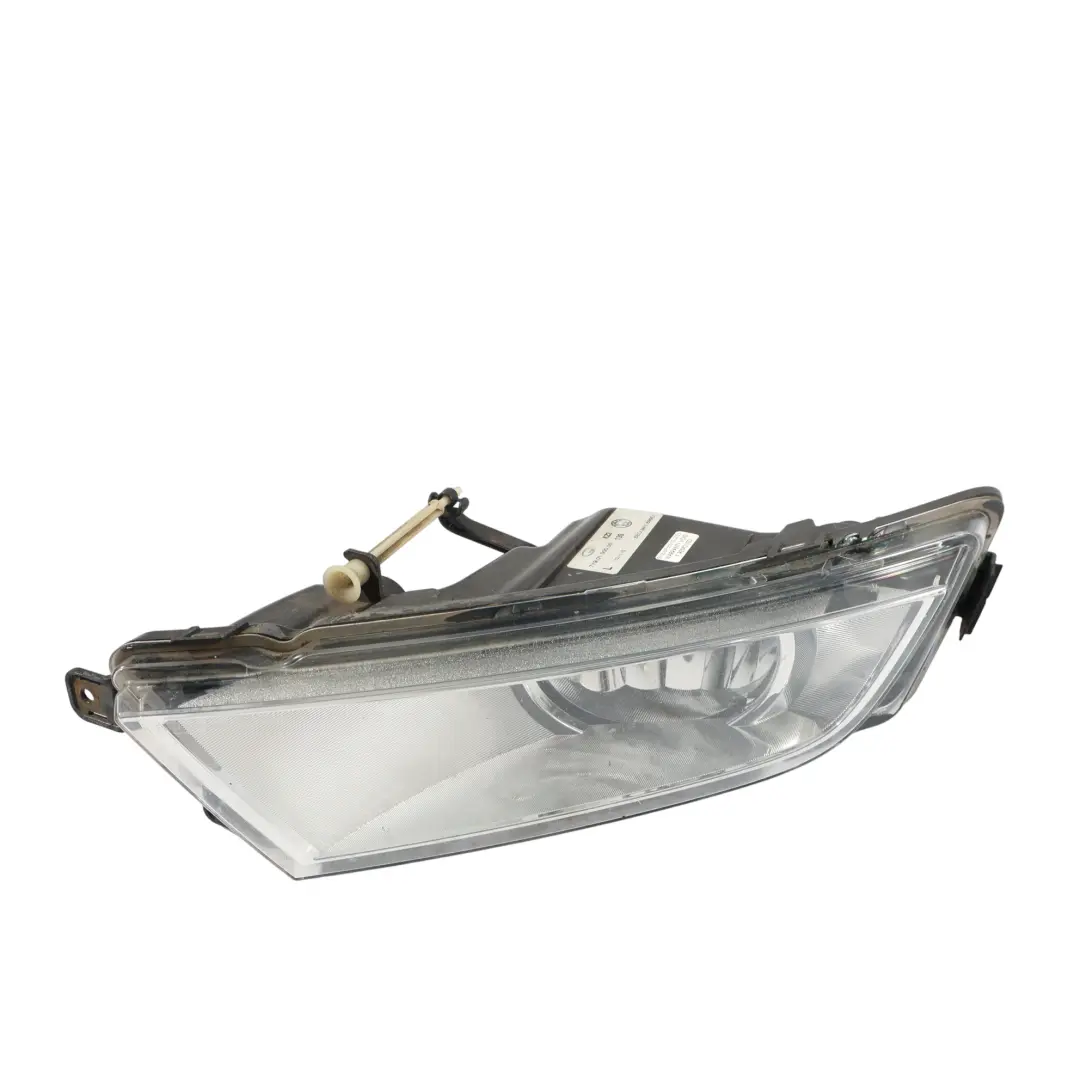Mk3 5E Halogen Nebel Scheinwerfer Vorne Links Seite für Skoda Octavia mit Teilenummer 5E0941699D Skoda Octavia Mk3 5E Halogen Nebel Scheinwerfer Vorne Links Seite - SKU 5E0941699D - Teilenummer 5E0941699D