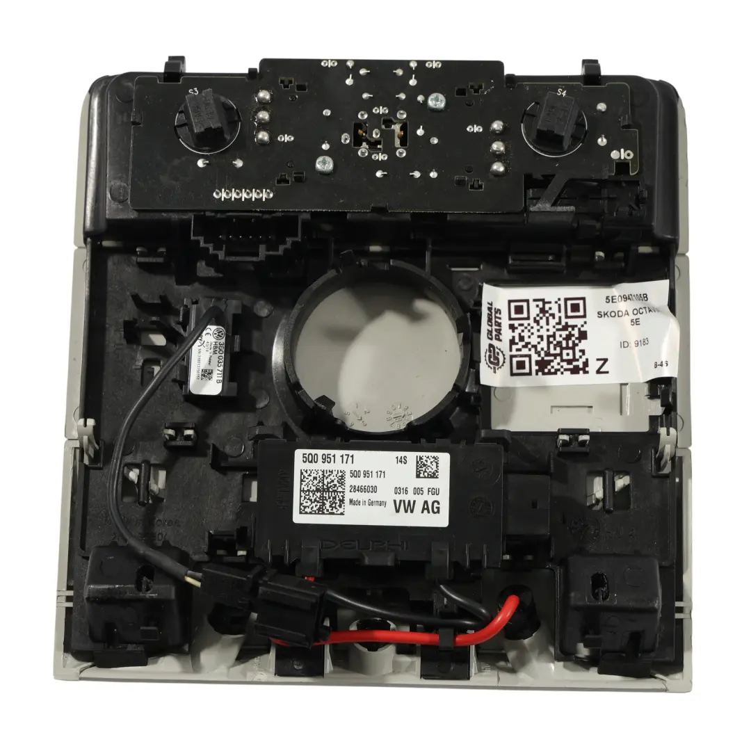 Mk3 5E Panneau Commande L'Éclairage Intérieur Liseuse pour Skoda Octavia à propos du numéro de pièce 5E0947105B Skoda Octavia Mk3 5E Panneau Commande L'Éclairage Intérieur Liseuse - SKU 5E0947105B - Numéro de pièce 5E0947105B