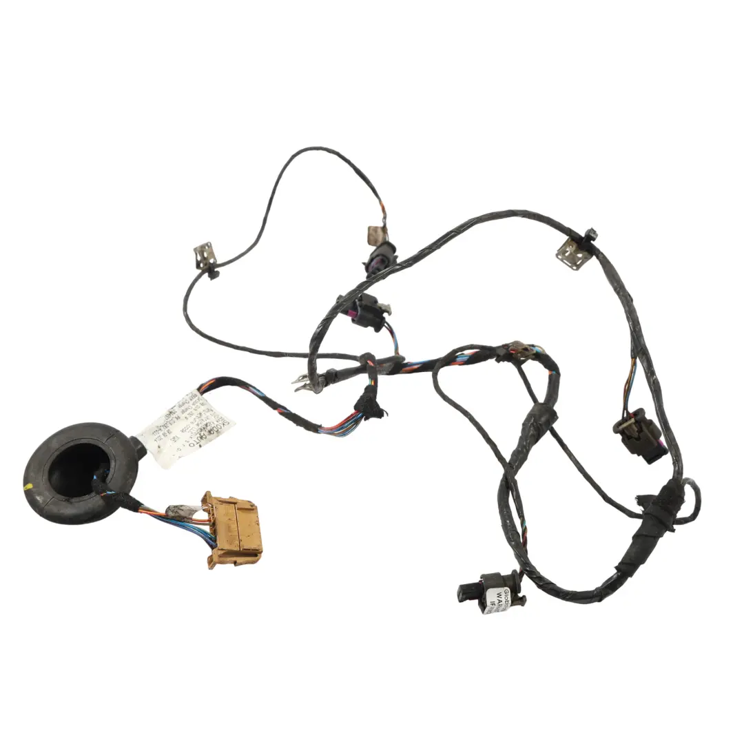 Mk3 5E Paraurti Posteriore Sensore Parcheggio Cablaggio per Skoda Octavia con numero di parte 5E0971104 Skoda Octavia Mk3 5E Paraurti Posteriore Sensore Parcheggio Cablaggio - SKU 5E0971104 - Numero di parte 5E0971104