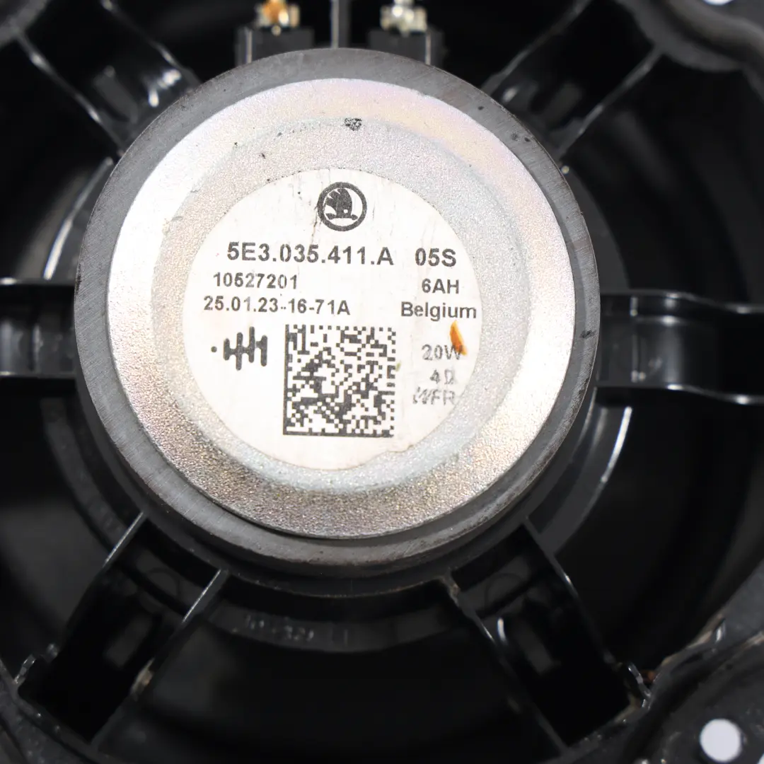 Skoda Octavia IV Głośnik Basowy Drzwi Lewy Prawy Przód Tył - SKU 5E3035411A - Numer Części 5E3035411A
