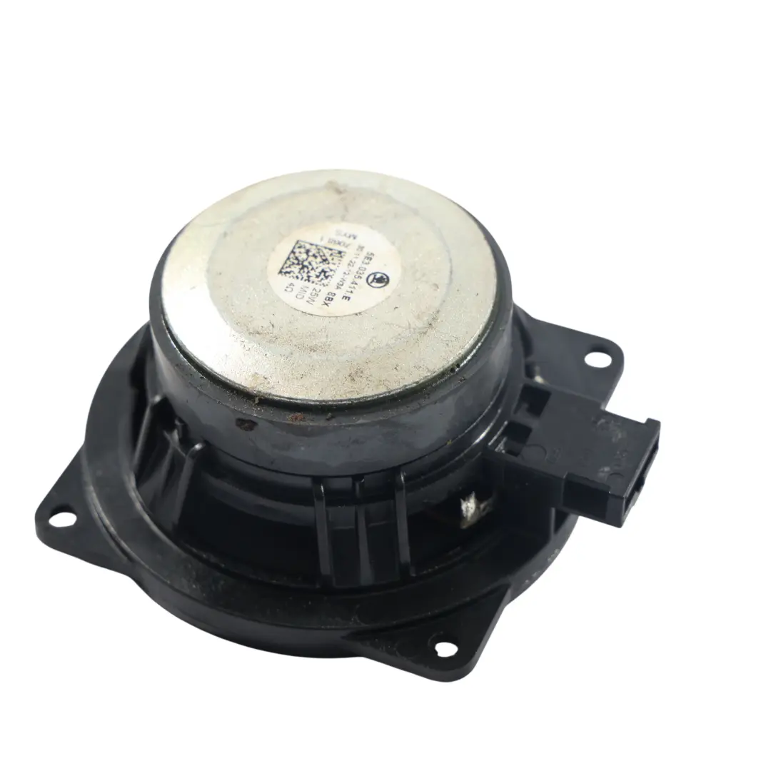 Skoda Octavia IV Armaturenbrett Bass Lautsprecher Vorne - SKU 5E3035411E - Teilenummer 5E3035411E