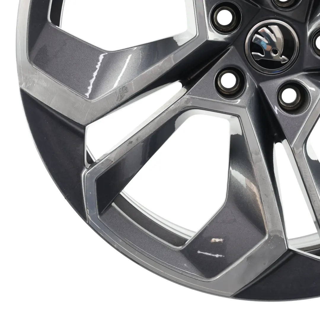 Mk4 VRS Jante Alliage 19" 7.5J ET:48 pour Skoda Octavia à propos du numéro de pièce 5E3601025S Skoda Octavia Mk4 VRS Jante Alliage 19" 7.5J ET:48 - SKU 5E3601025S-1 - Numéro de pièce 5E3601025S