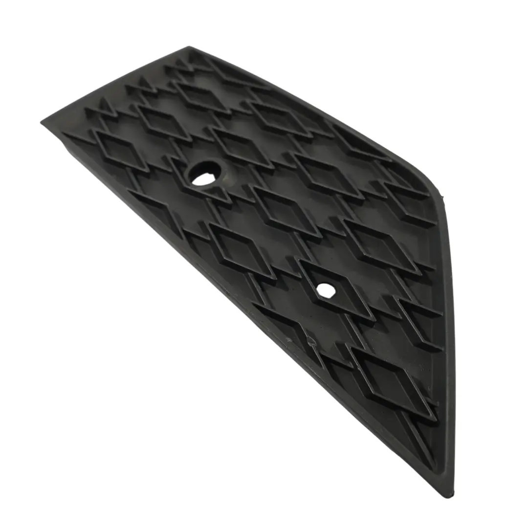 Mk4 NX Paraurti Anteriore Fendinebbia Griglia Sinistra per Skoda Octavia con numero di parte 5E3807681E Skoda Octavia Mk4 NX Paraurti Anteriore Fendinebbia Griglia Sinistra - SKU 5E3807681E - Numero di parte 5E3807681E