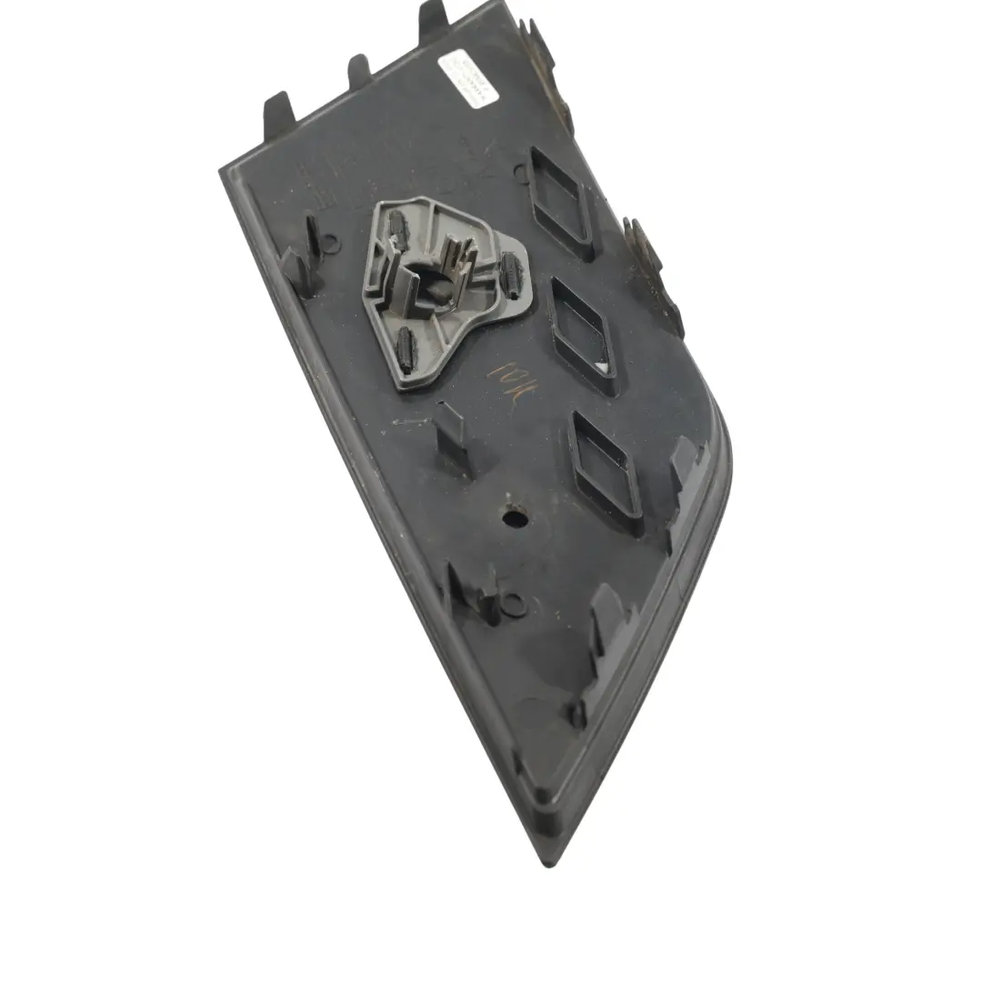 MK4 Griglia Paraurti Anteriore Inferiore Destra per Skoda Octavia con numero di parte 5E3807682E Skoda Octavia MK4 Griglia Paraurti Anteriore Inferiore Destra - SKU 5E3807682E - Numero di parte 5E3807682E