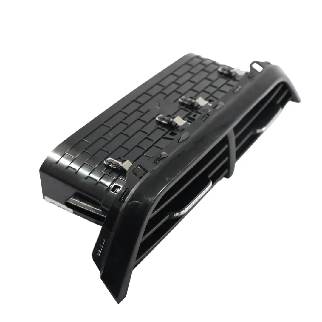 Skoda Octavia IV Vordere Mitte Luftschlitze Armaturenbrett Panel - SKU 5E3820951F - Teilenummer 5E3820951F