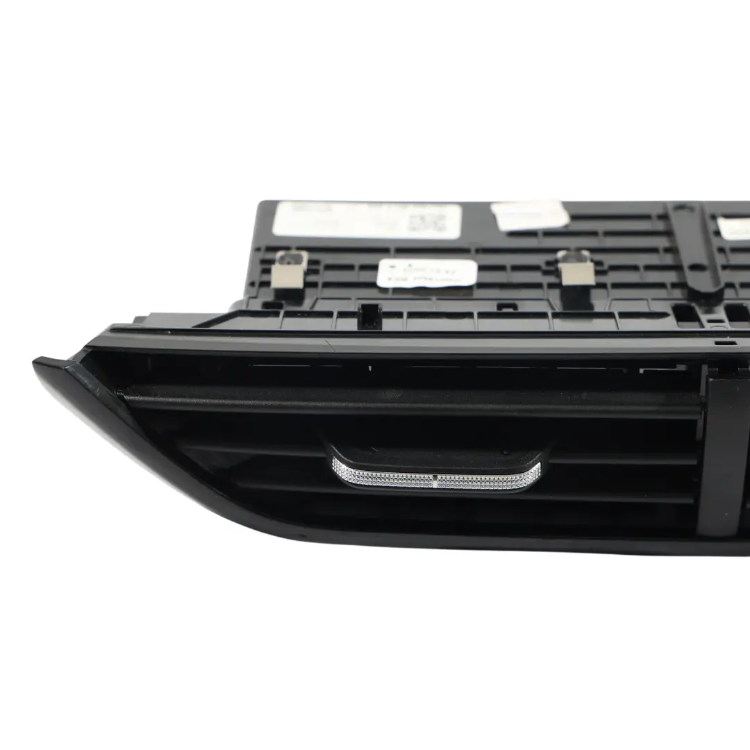 Skoda Octavia IV Aérateurs Centraux Avant Cache Panneau Tableau Bord - SKU 5E3820951F - Numéro de pièce 5E3820951F