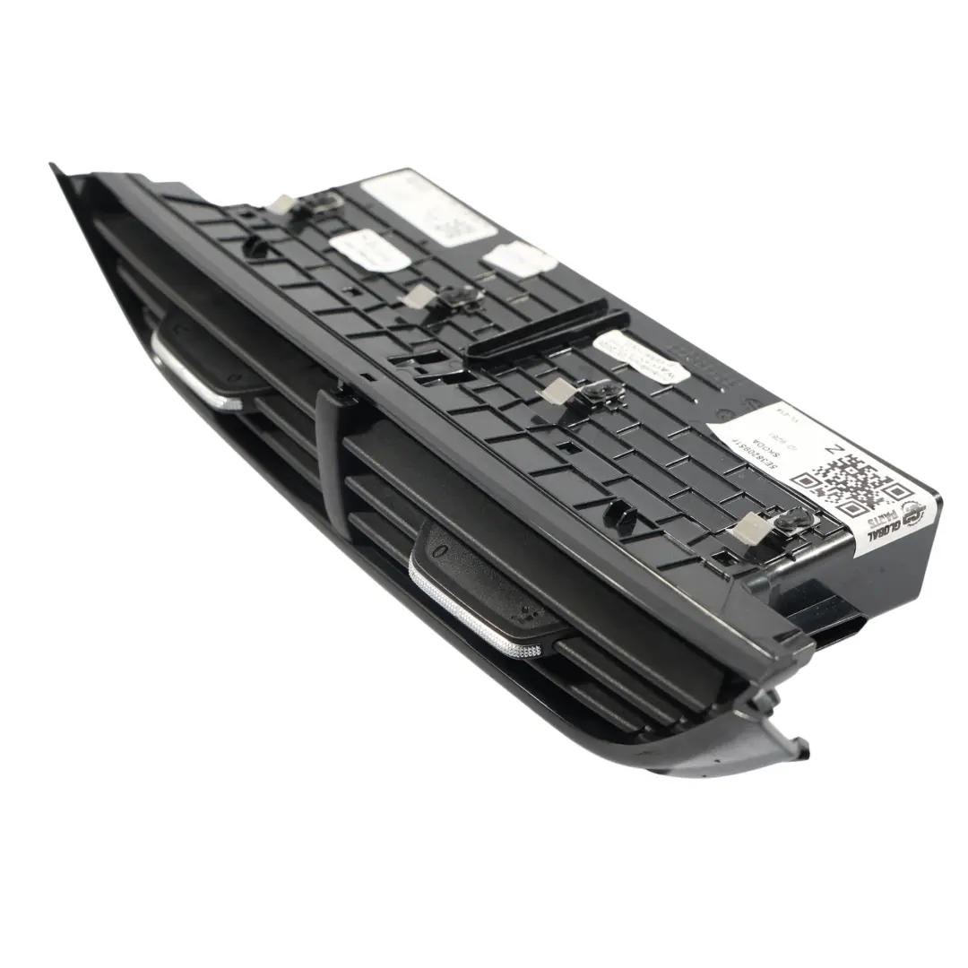 Rejillas Ventilación Delanteras Centrales Cubierta para Skoda Octavia IV con número de pieza 5E3820951F Skoda Octavia IV Rejillas Ventilación Delanteras Centrales Cubierta - SKU 5E3820951F - Número de pieza 5E3820951F