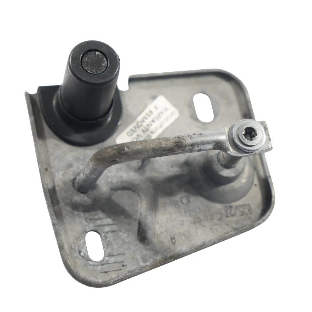 Hood Bonnet Lock Catch Hook Latch Plate to Skoda Octavia IV Engine with Part number 5E3823186A Skoda Octavia IV Engine Hood Bonnet Lock Catch Hook Latch Plate - SKU 5E3823186A - Part number 5E3823186A