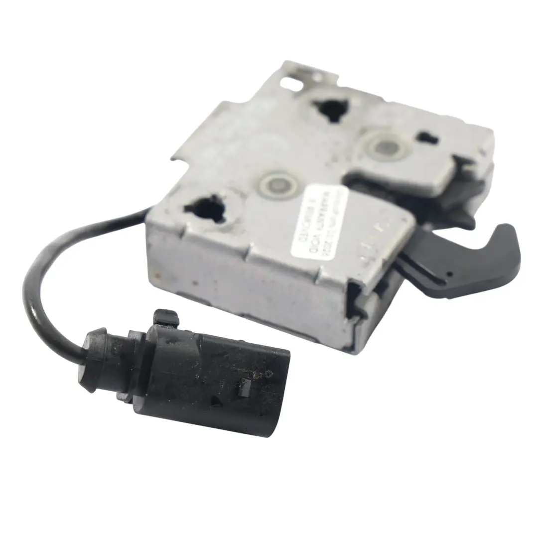 Hood Bonnet Catch Release Lock Hook Mechanism to Skoda Octavia IV with Part number 5E3823509A Skoda Octavia IV Hood Bonnet Catch Release Lock Hook Mechanism - SKU 5E3823509A - Part number 5E3823509A