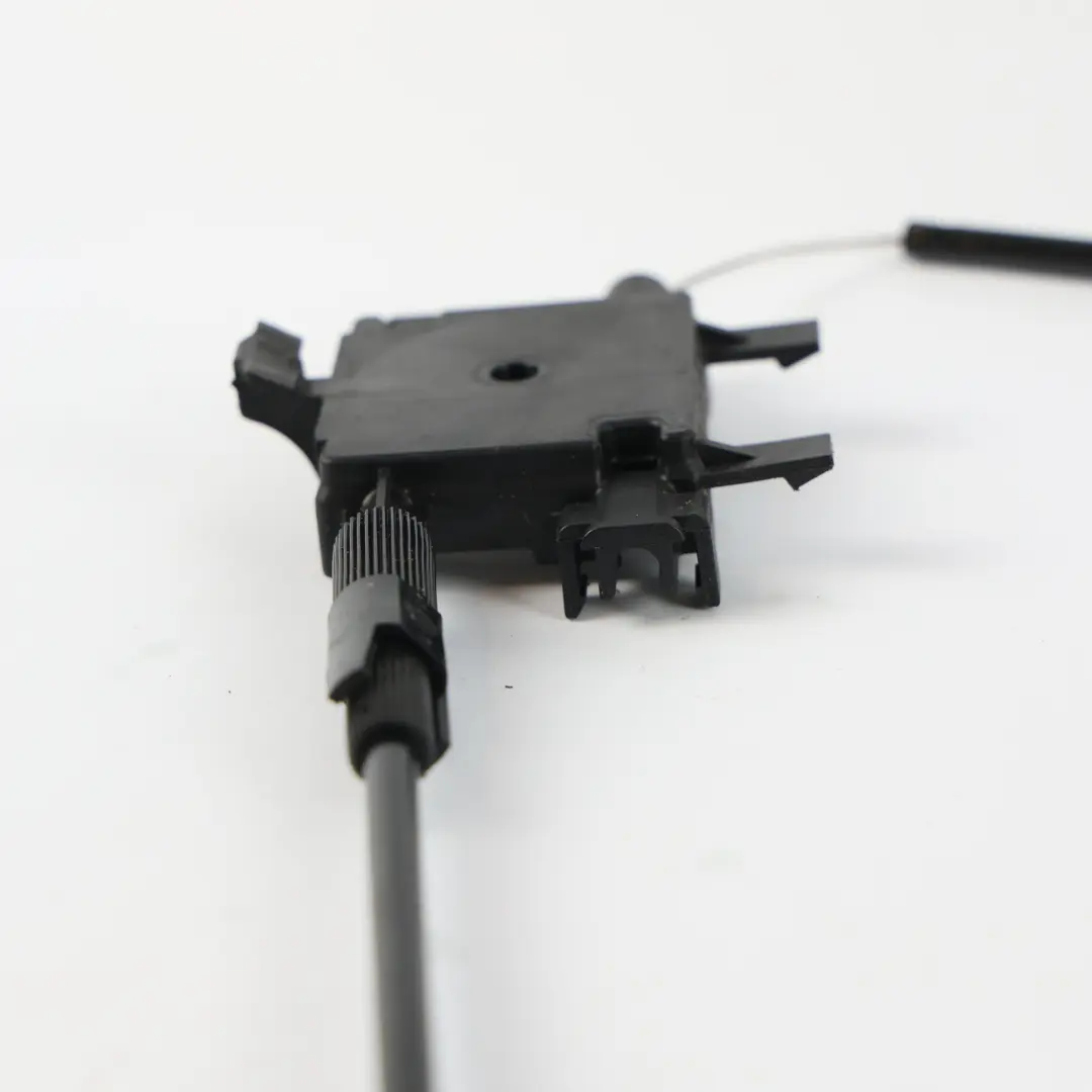 MK4 Motorhaube Schloss Gestänge Kabel für Skoda Octavia mit Teilenummer 5E3823531A Skoda Octavia MK4 Motorhaube Schloss Gestänge Kabel - SKU 5E3823531A - Teilenummer 5E3823531A