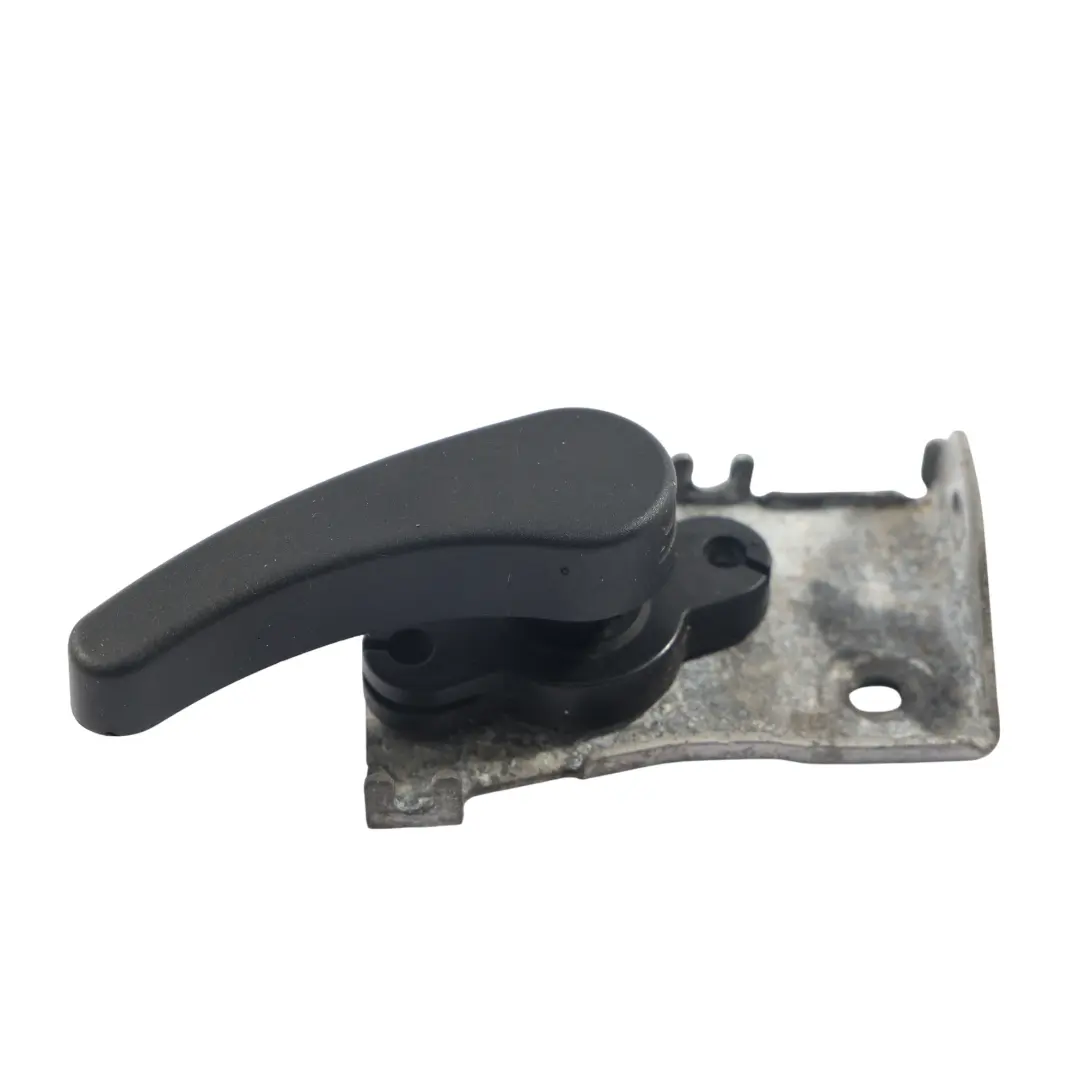 Poignée Ouverture Capot Levier pour Skoda Octavia IV à propos du numéro de pièce 5E3823661A Skoda Octavia IV Poignée Ouverture Capot Levier - SKU 5E3823661A - Numéro de pièce 5E3823661A