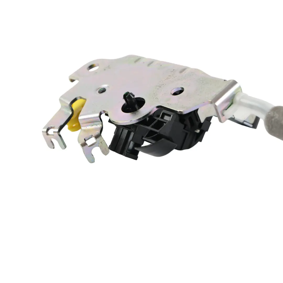 Attuatore Chiusura Portellone Bagagliaio per Skoda Octavia VR con numero di parte 5E3827506 Skoda Octavia VR Attuatore Chiusura Portellone Bagagliaio - SKU 5E3827506 - Numero di parte 5E3827506