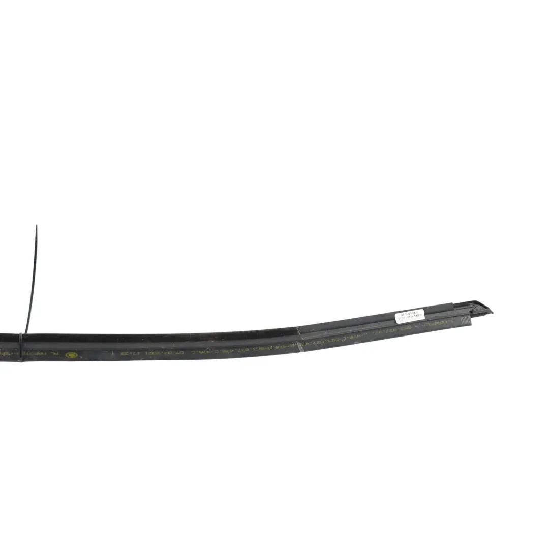 Mk4 Front Door Window Weather Strip Seal Outer Left N/S to Skoda Octavia with Part number 5E3837477C Skoda Octavia Mk4 Front Door Window Weather Strip Seal Outer Left N/S - SKU 5E3837477C - Part number 5E3837477C