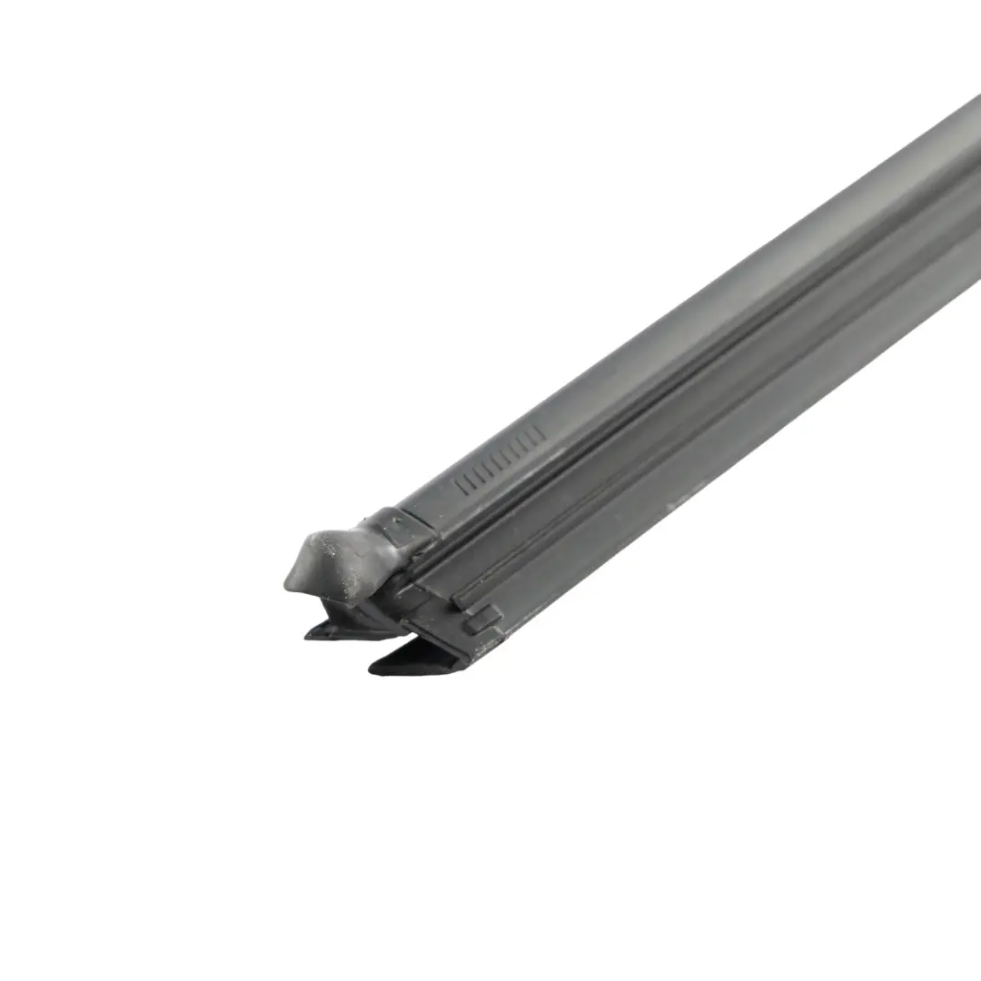 VRS Türfenster Zierleiste Dichtung Innen Vorne Links für Skoda Octavia mit Teilenummer 5E3837479 Skoda Octavia VRS Türfenster Zierleiste Dichtung Innen Vorne Links - SKU 5E3837479 - Teilenummer 5E3837479
