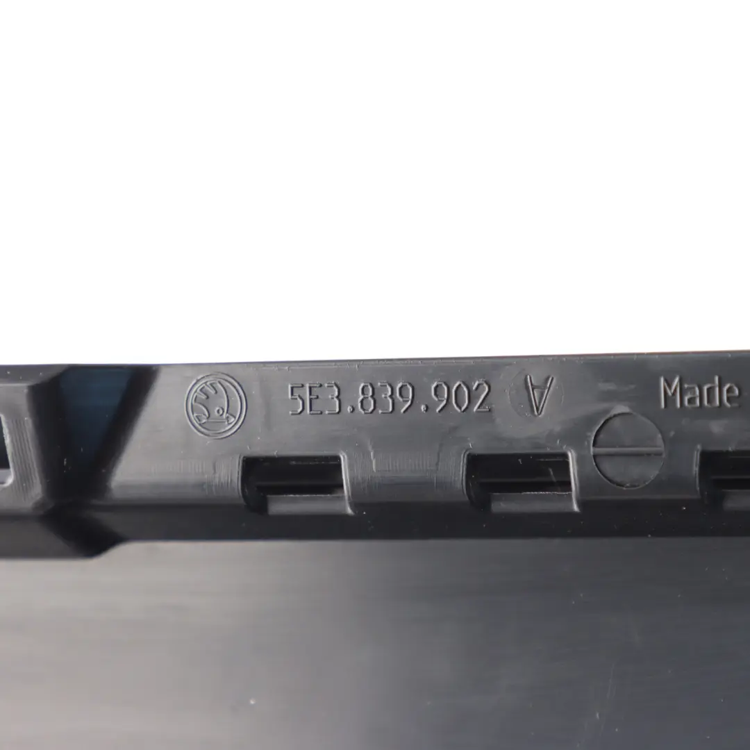 Mk4 VR Rear Door B-Pillar Trim Cover Strip Right O/S to Skoda Octavia with Part number 5E3839902A Skoda Octavia Mk4 VR Rear Door B-Pillar Trim Cover Strip Right O/S - SKU 5E3839902A - Part number 5E3839902A