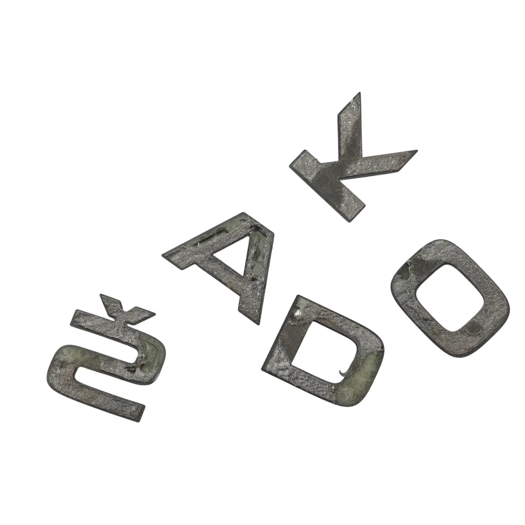 Skoda Octavia IV Logo Lettrage Du Hayon Arrière - SKU 5E3853687N - Numéro de pièce 5E3853687N