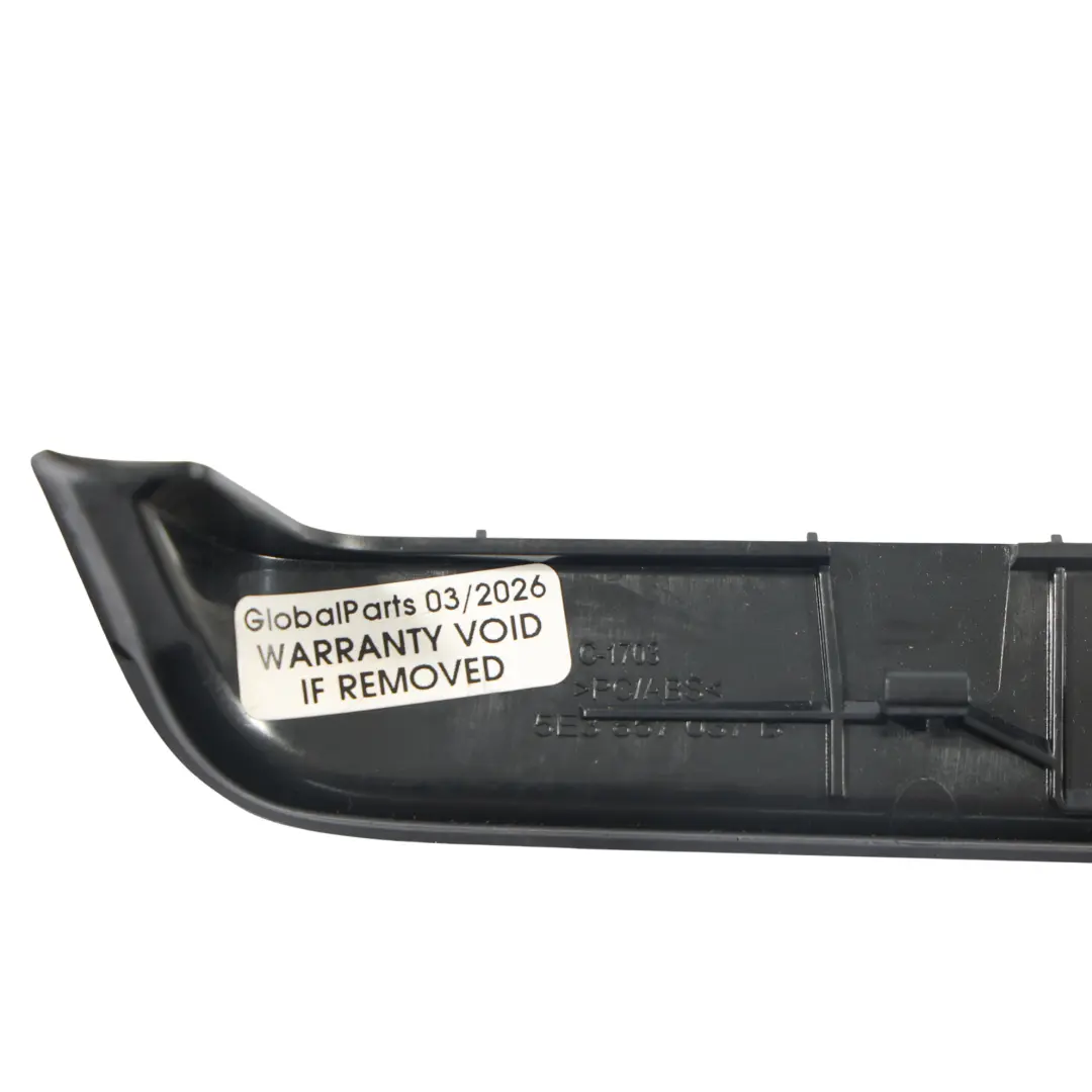 Skoda Octavia MK4 Armaturenbrett Zierleiste Abdeckung Satin Schwarz - SKU 5E3857037B - Teilenummer 5E3857037B