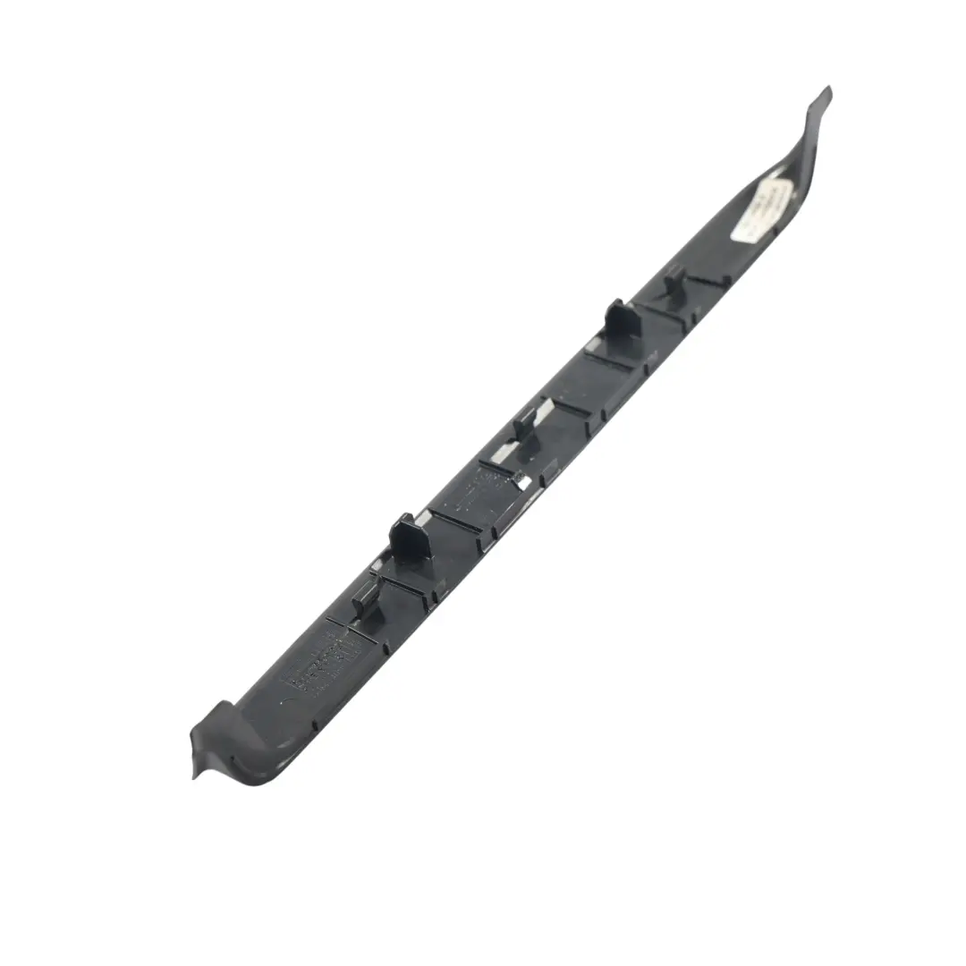 MK4 Armaturenbrett Zierleiste Abdeckung Satin Schwarz für Skoda Octavia mit Teilenummer 5E3857037B Skoda Octavia MK4 Armaturenbrett Zierleiste Abdeckung Satin Schwarz - SKU 5E3857037B - Teilenummer 5E3857037B