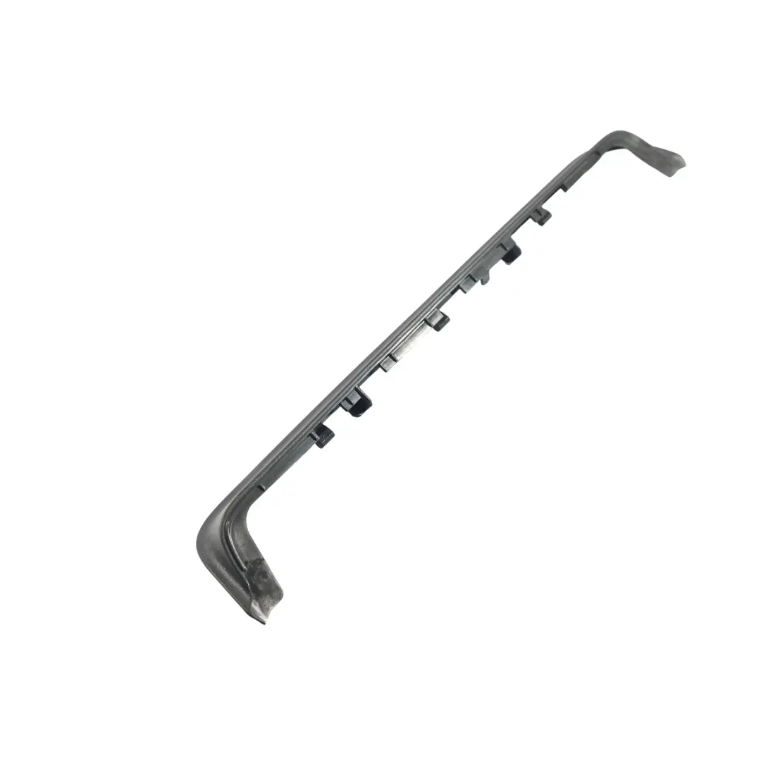 Skoda Octavia Mk4 Garniture Tableau Bord Panneau Noir Satiné - SKU 5E3857037B - Numéro de pièce 5E3857037B