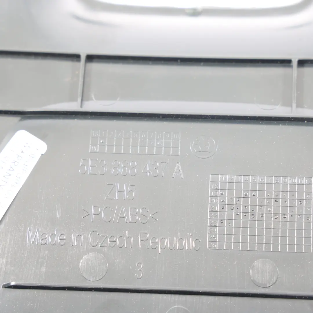 Skoda Octavia IV Innenraum Rückspiegel Abdeckung Trim Panel - SKU 5E3868437A - Teilenummer 5E3868437A